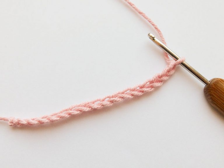 The Chain Stitch: Your Comprehensive Guide [+Video]