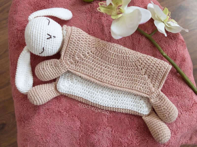 Sleepy Bunny Lovey - Free Crochet Pattern