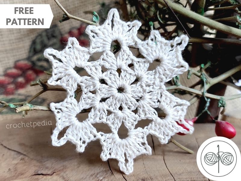 Crochet snowflakes pattern, Lace snowflake decor diy
