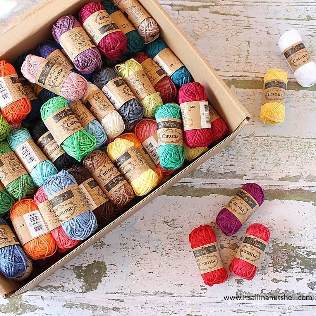 Yarn and Colors Must-Have Mini CAL Yarn Kit 