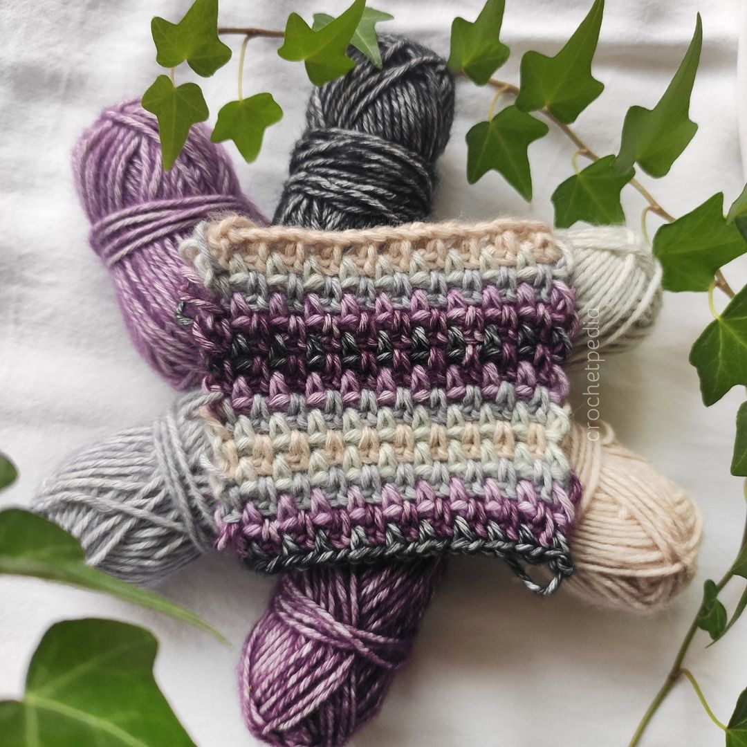 knitting patterns for variegated yarns