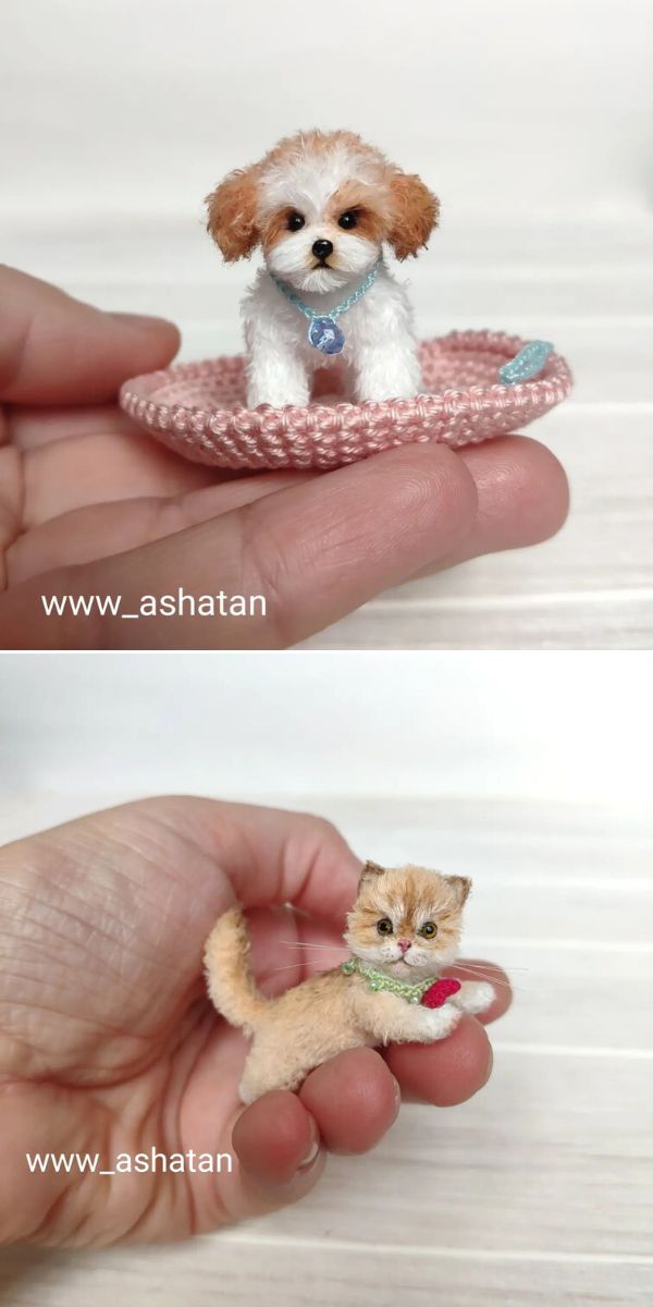 micro crochet animals on the hand, a dog and a cat