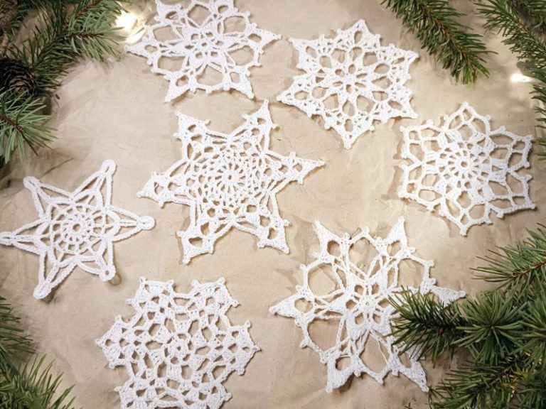 Crochet Snowflakes Mini CAL 2023